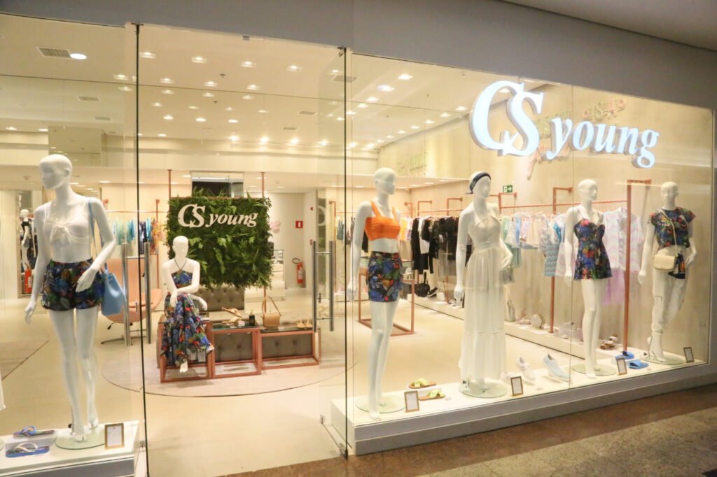 Riopreto Shopping Inaugura CS Young