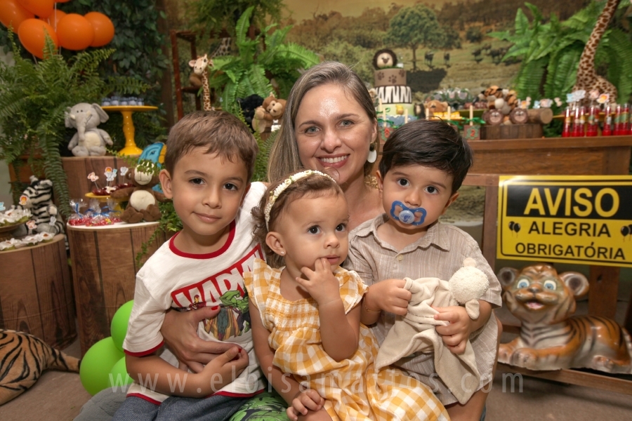 ANIVERSÁRIO DE 2 ANOS DO ANTÔNIO – TEMA “SAFARI, UMA AVENTURA NA SELVA” - Eloisa Mattos