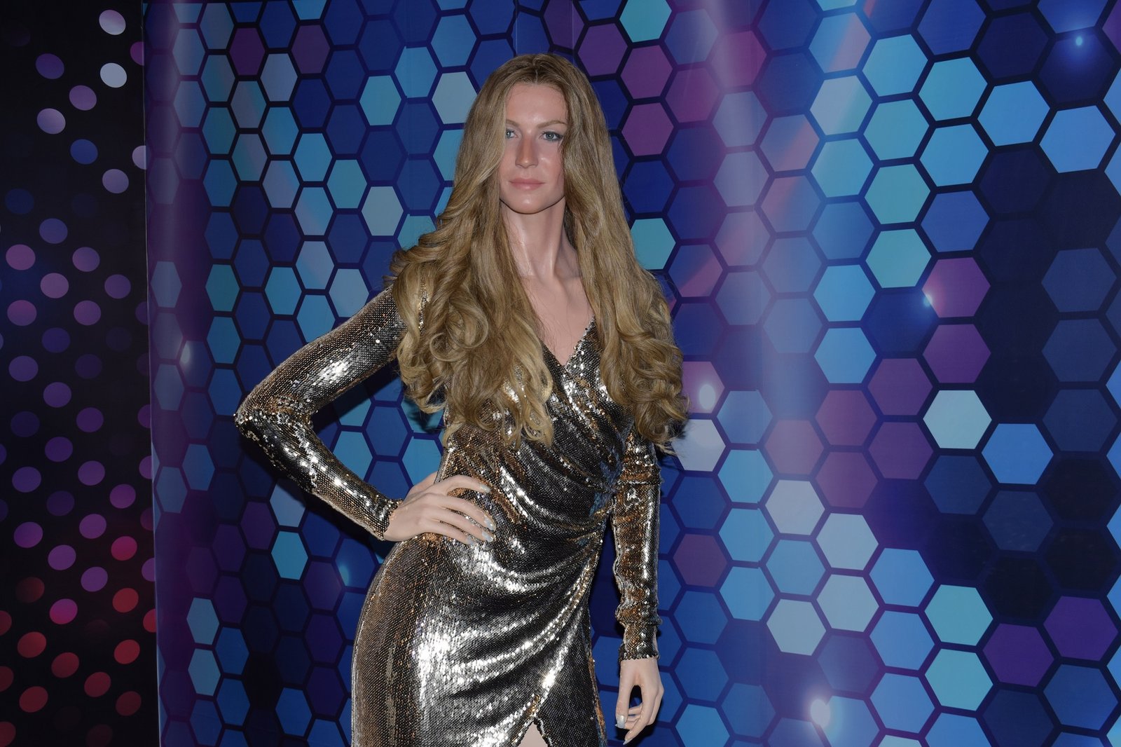 OLÍMPIA – VEM AÍ O BAR DE GELO E O MUSEU DA SELFIE