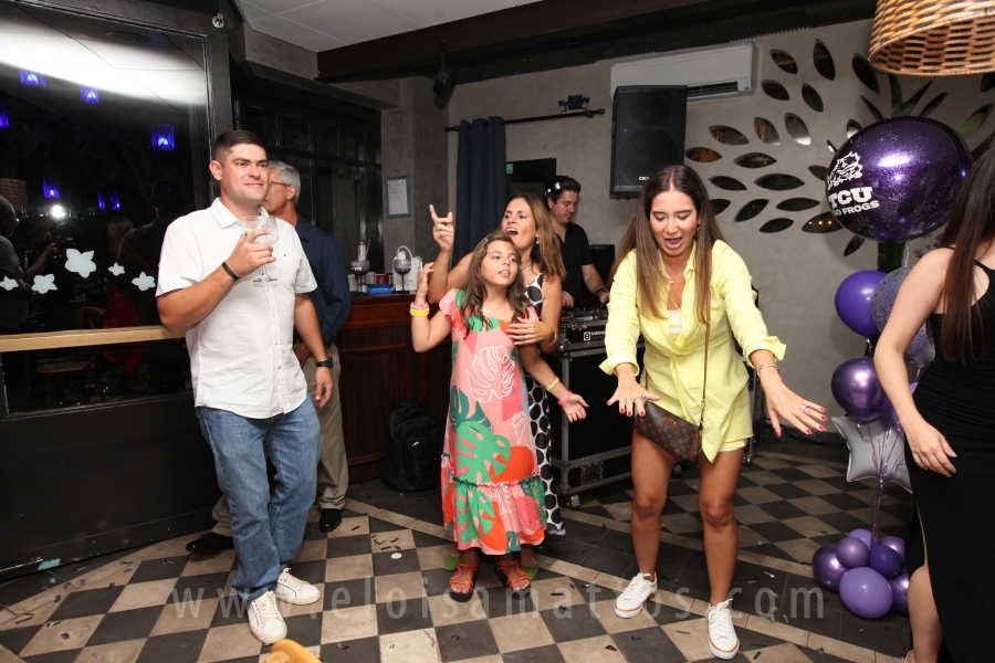 FORMATURA – MESTRADO EM CRIMINOLOGIA – MARIANA ROSÁRIO BENITES (T.C.U.) - Eloisa Mattos