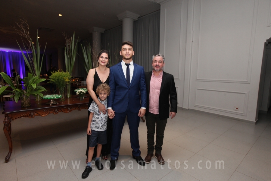 FESTA EM DOSE DUPLA – FORMATURA E ANIVERSÁRIO DE VINÍCIUS BARUFFI DE CASTRO - Eloisa Mattos