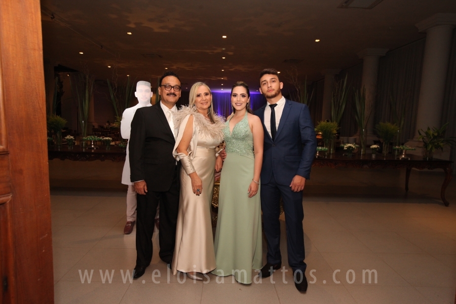 FESTA EM DOSE DUPLA – FORMATURA E ANIVERSÁRIO DE VINÍCIUS BARUFFI DE CASTRO - Eloisa Mattos