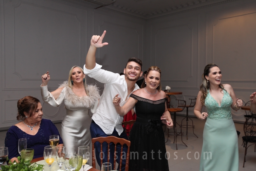 FESTA EM DOSE DUPLA – FORMATURA E ANIVERSÁRIO DE VINÍCIUS BARUFFI DE CASTRO - Eloisa Mattos