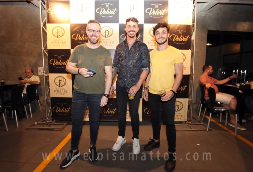 FRANQUIA GENERAL PRIME BURGUER INAUGUROU ONTEM, DIA 01/12/21 –  ANEXO A CERVEJARIA VELVET EM RIO PRETO - Eloisa Mattos