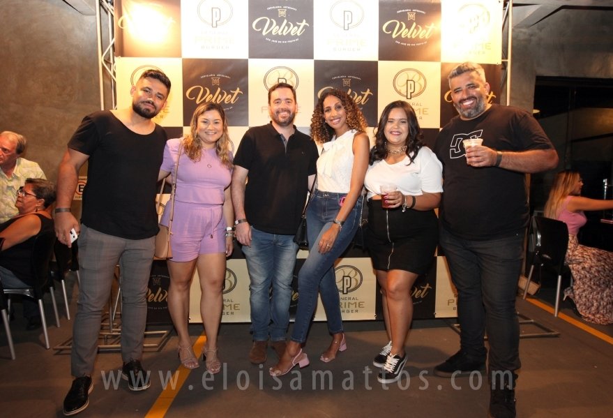 FRANQUIA GENERAL PRIME BURGUER INAUGUROU ONTEM, DIA 01/12/21 –  ANEXO A CERVEJARIA VELVET EM RIO PRETO - Eloisa Mattos