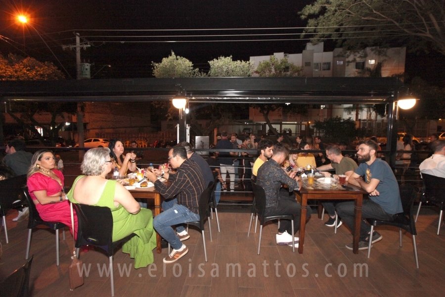 FRANQUIA GENERAL PRIME BURGUER INAUGUROU ONTEM, DIA 01/12/21 –  ANEXO A CERVEJARIA VELVET EM RIO PRETO - Eloisa Mattos