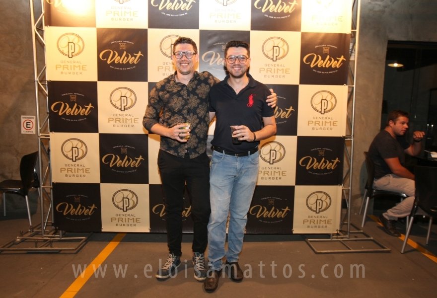 FRANQUIA GENERAL PRIME BURGUER INAUGUROU ONTEM, DIA 01/12/21 –  ANEXO A CERVEJARIA VELVET EM RIO PRETO - Eloisa Mattos