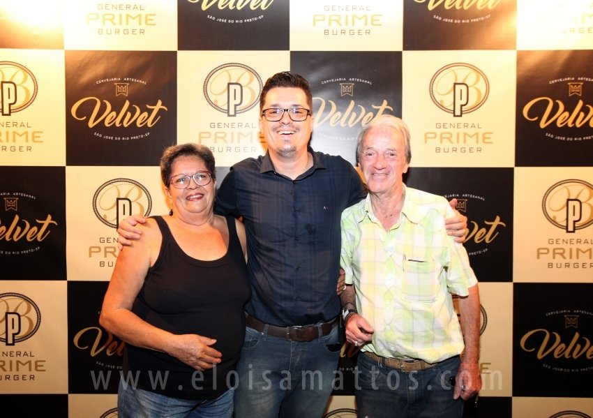 FRANQUIA GENERAL PRIME BURGUER INAUGUROU ONTEM, DIA 01/12/21 –  ANEXO A CERVEJARIA VELVET EM RIO PRETO - Eloisa Mattos
