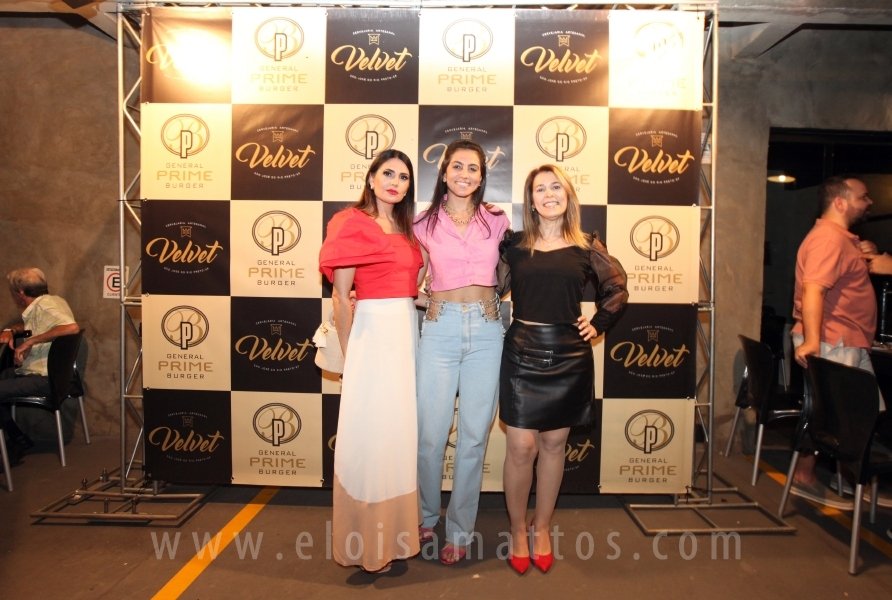 FRANQUIA GENERAL PRIME BURGUER INAUGUROU ONTEM, DIA 01/12/21 –  ANEXO A CERVEJARIA VELVET EM RIO PRETO - Eloisa Mattos