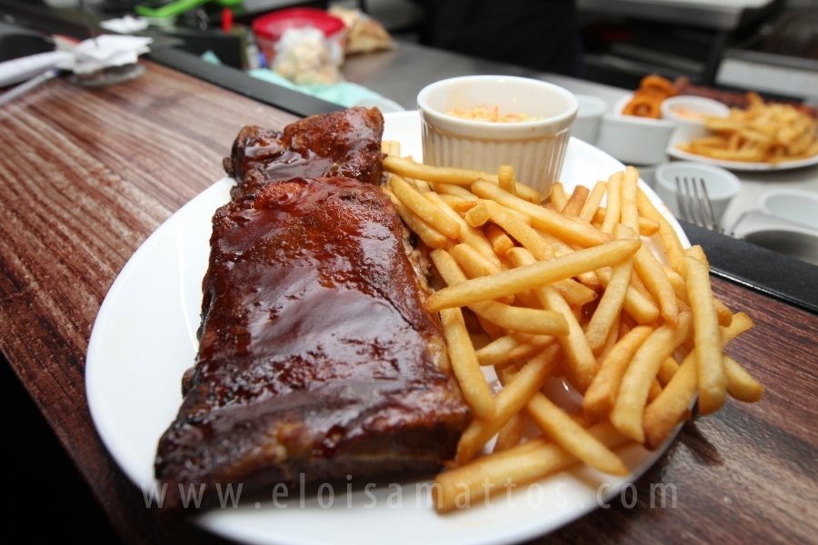 FRANQUIA GENERAL PRIME BURGUER INAUGUROU ONTEM, DIA 01/12/21 –  ANEXO A CERVEJARIA VELVET EM RIO PRETO - Eloisa Mattos
