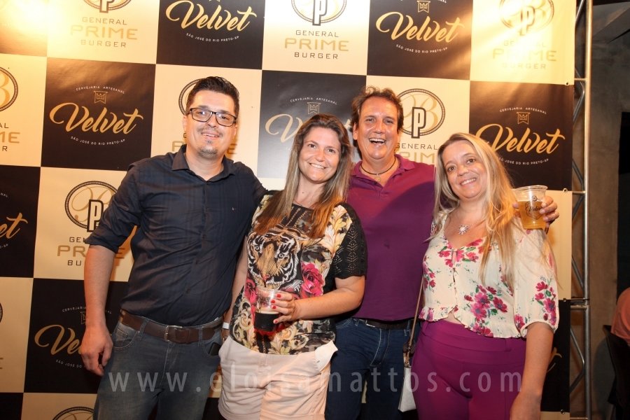 FRANQUIA GENERAL PRIME BURGUER INAUGUROU ONTEM, DIA 01/12/21 –  ANEXO A CERVEJARIA VELVET EM RIO PRETO - Eloisa Mattos