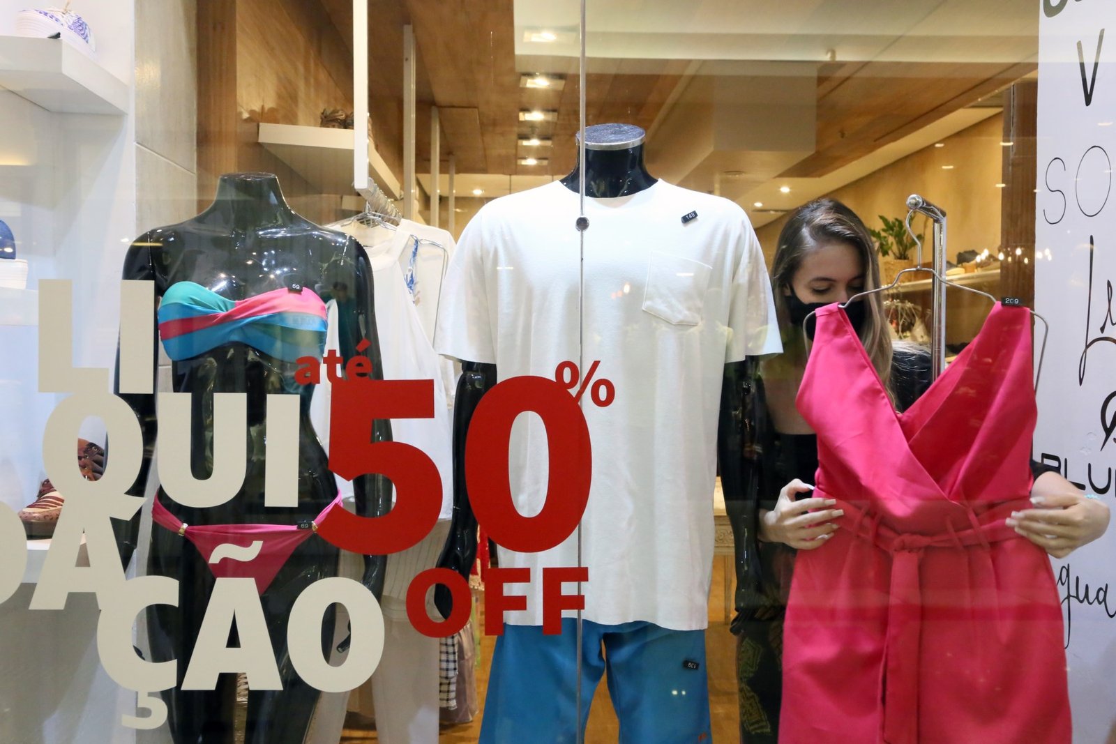 LIQUIDAÇÃO “IMPERDÍVEIS” ACONTECE NO RIOPRETO SHOPPING ATÉ O FINAL DE JANEIRO