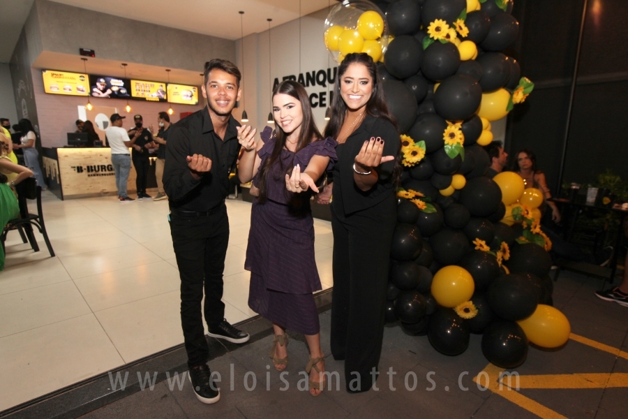 INAUGURAÇÃO THE BBURGERS RIO PRETO – REDENTORA - Eloisa Mattos