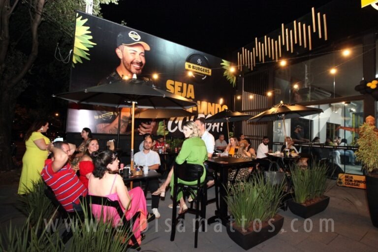 resized_ELO MATTOS-THEBBURGERS (112)
