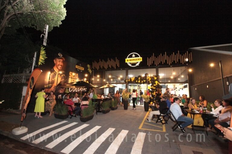 resized_ELO MATTOS-THEBBURGERS (114)