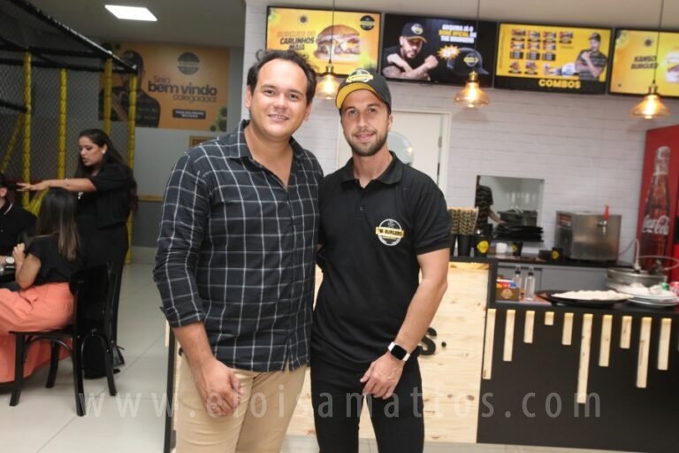 resized_ELO MATTOS-THEBBURGERS (147)