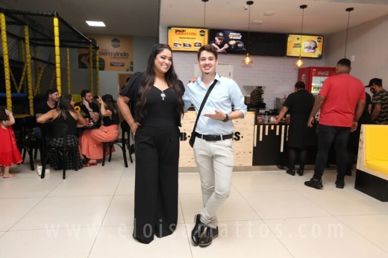 resized_ELO MATTOS-THEBBURGERS (151)
