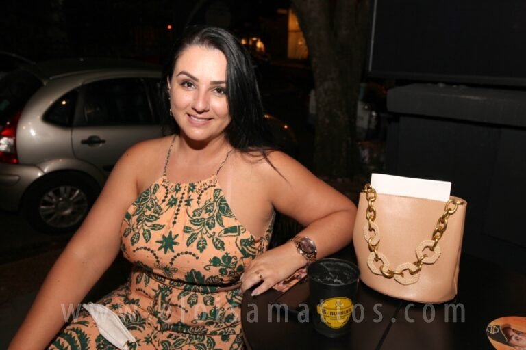 resized_ELO MATTOS-THEBBURGERS (44)