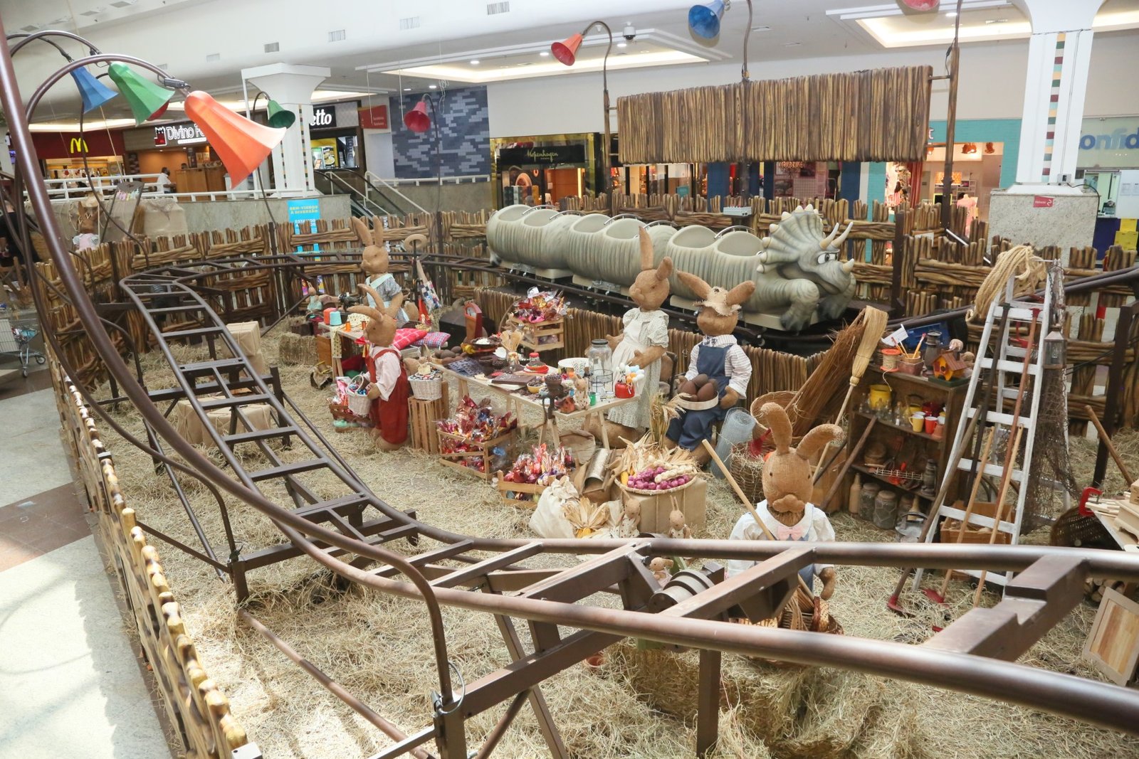 LOJAS DE CHOCOLATE DO RIOPRETO SHOPPING SE PREPARAM PARA A PÁSCOA