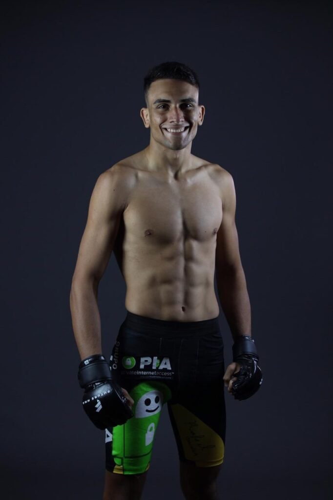 Rio-Pretense Luta em Evento Internacional de Mma