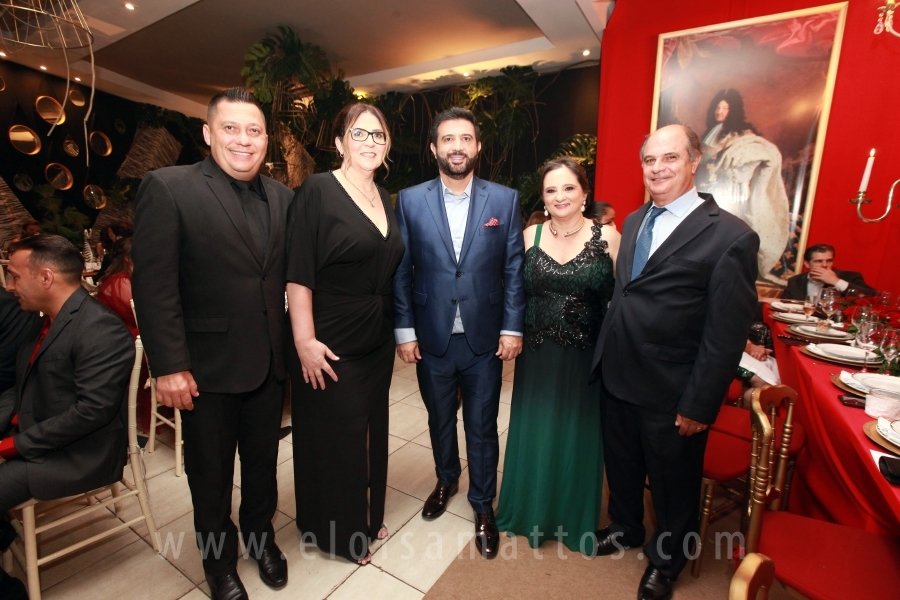 SÉRGIO AZEM, COMEMORA SEU ANIVERSÁRIO DE 52 ANOS – TEMA: VIAGEM – UMA VOLTA AO MUNDO. - Eloisa Mattos