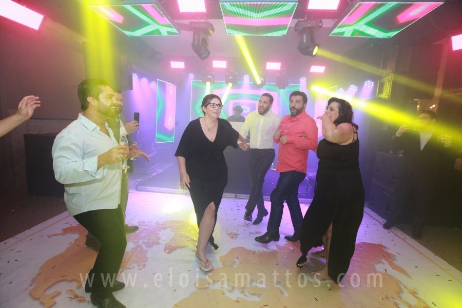 SÉRGIO AZEM, COMEMORA SEU ANIVERSÁRIO DE 52 ANOS – TEMA: VIAGEM – UMA VOLTA AO MUNDO. - Eloisa Mattos
