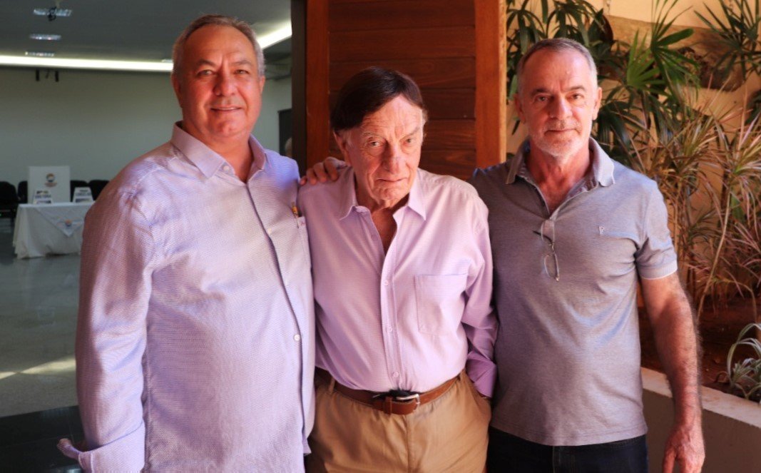 JORGE NORONHA É ELEITO NOVO PRESIDENTE DO THERMAS DOS LARANJAIS