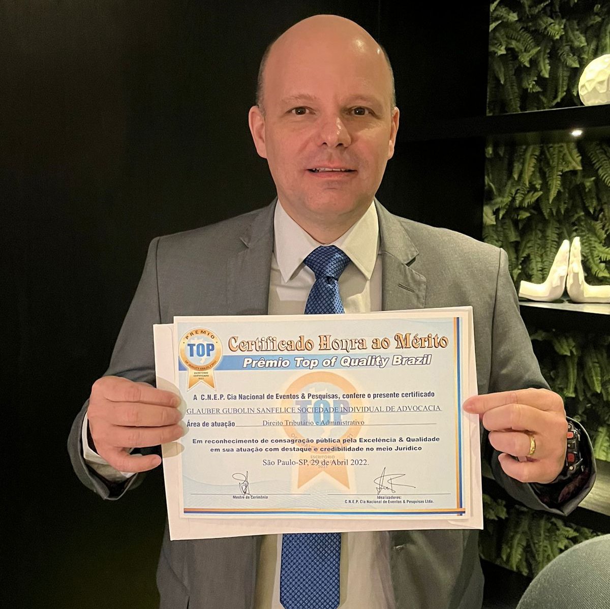 PRÊMIO “TOP OF QUALITY BRAZIL 2021” – DR GLAUBER GUBOLIN SANFELICE