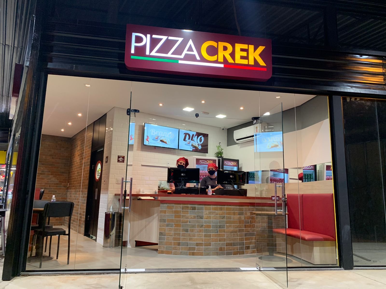 RIO PRETO GANHA FRANQUIA PIZZA CREK