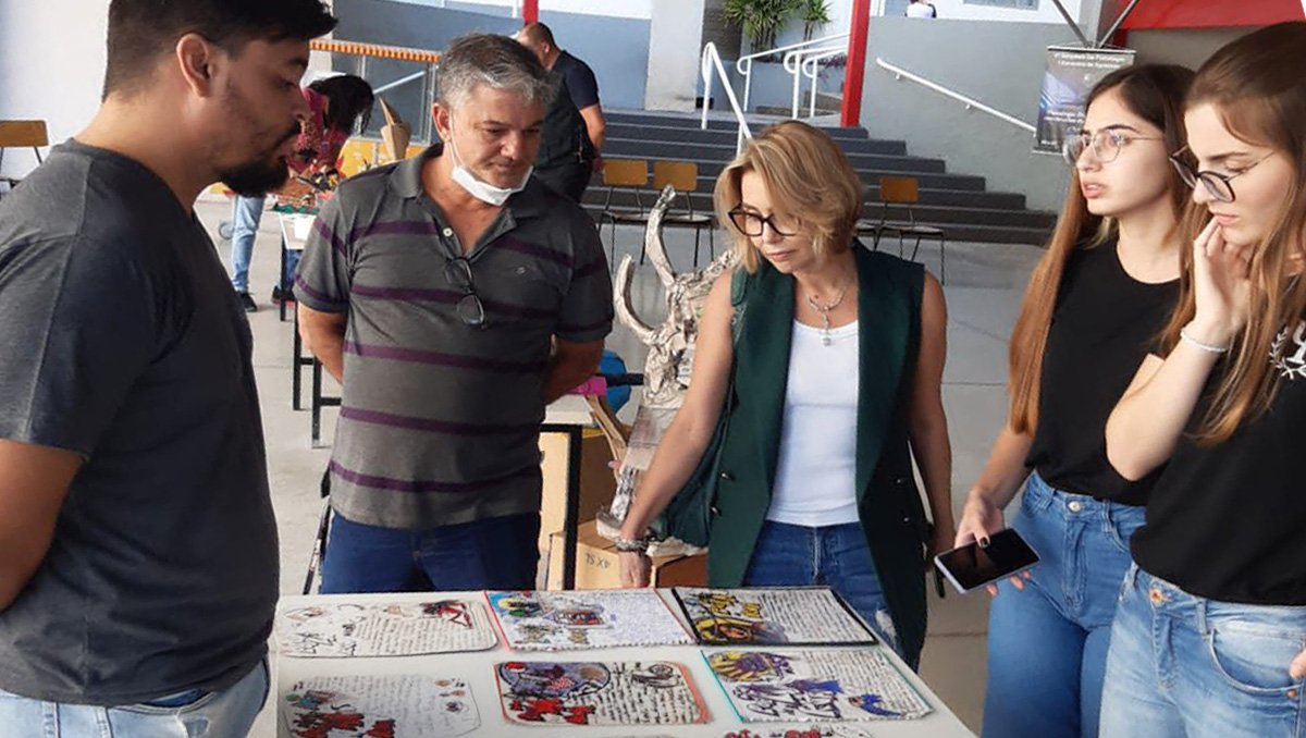 POETA ACEITOU OFERTA DA ASSISTÊNCIA SOCIAL PARA SAIR DA RUA