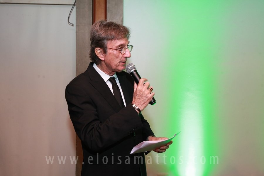 HOMENAGEM DA SMC AOS MÉDICOS E PROFISSIONAIS DA SAÚDE QUE TRABALHARAM NA LUTA CONTRA O COVID-19 - Eloisa Mattos