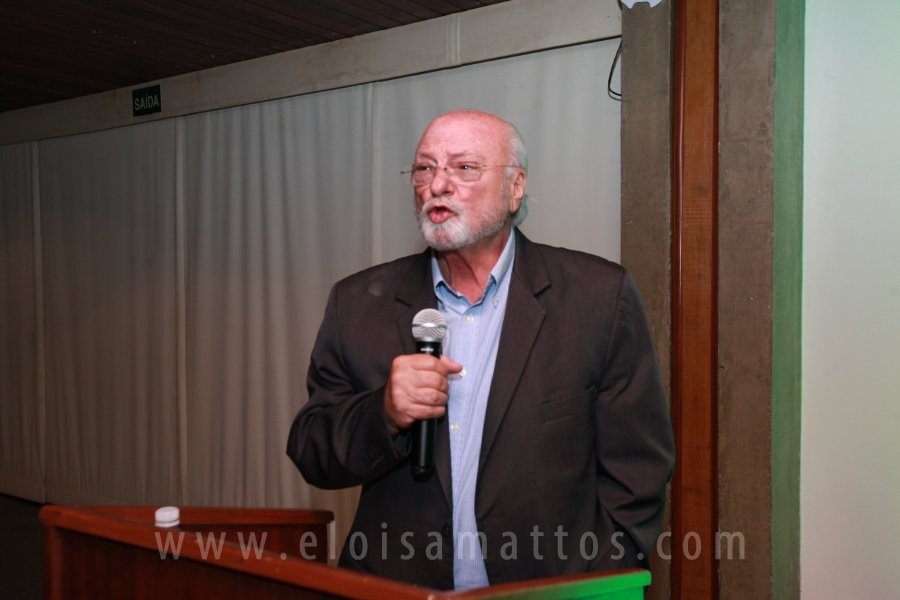 HOMENAGEM DA SMC AOS MÉDICOS E PROFISSIONAIS DA SAÚDE QUE TRABALHARAM NA LUTA CONTRA O COVID-19 - Eloisa Mattos