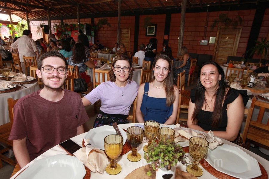RAPHAEL B. RAPHE 5 ANOS – “FESTA NA FAZENDA” - Eloisa Mattos