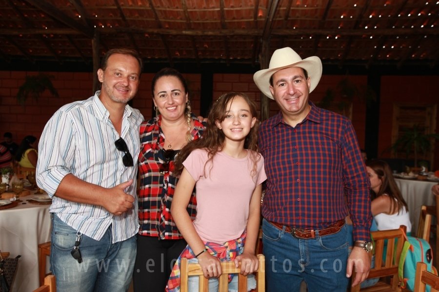 RAPHAEL B. RAPHE 5 ANOS – “FESTA NA FAZENDA” - Eloisa Mattos