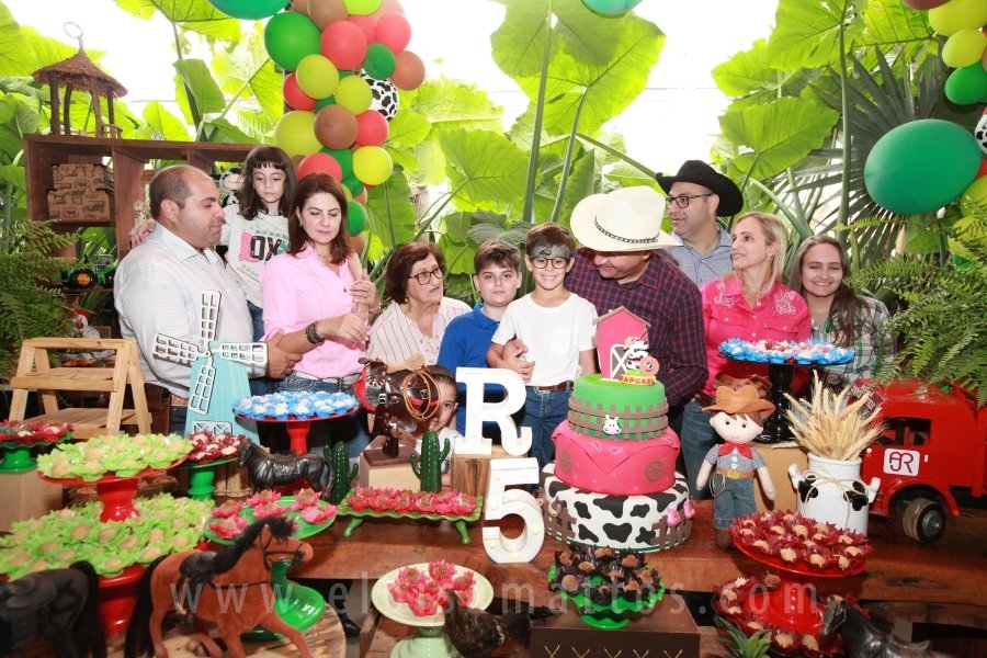 RAPHAEL B. RAPHE 5 ANOS – “FESTA NA FAZENDA” - Eloisa Mattos