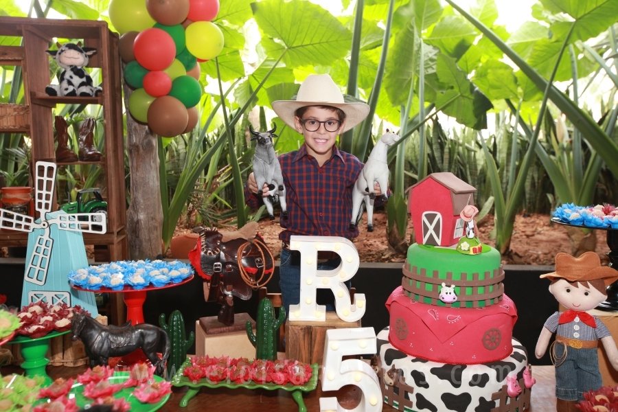 RAPHAEL B. RAPHE 5 ANOS – “FESTA NA FAZENDA” - Eloisa Mattos