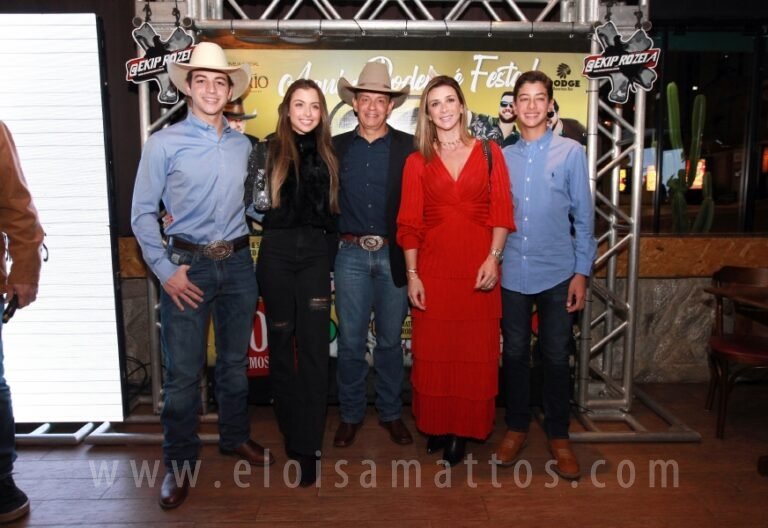 resized_ELOISA MATTOS (1)