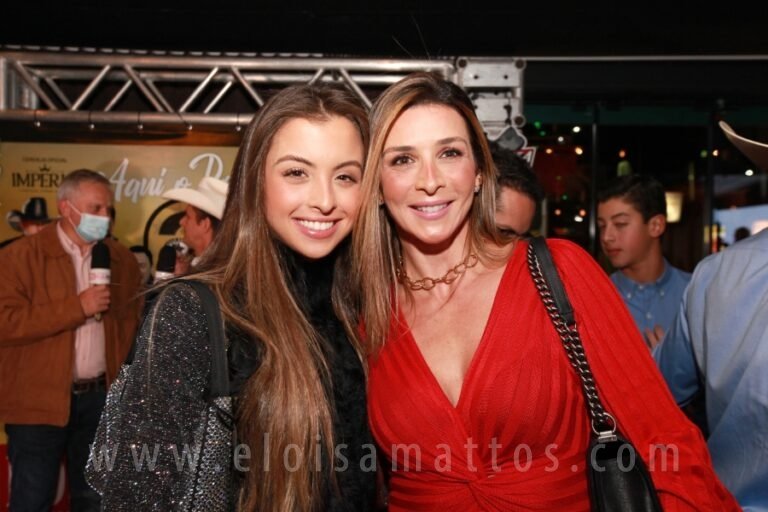 resized_ELOISA MATTOS (2)