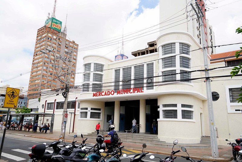 MERCADÃO É REINAUGURADO EM MEIO A COMEMORAÇÕES PELOS SEUS 78 ANOS