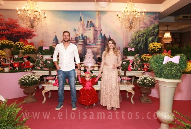 resized_ELOISA MATTOS (2)