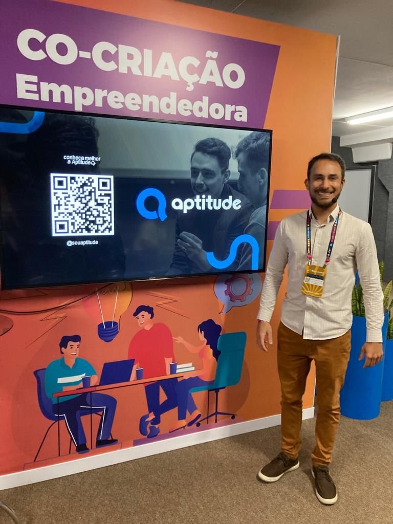 ESCOLA DE COMUNICAÇÃO DE RIO PRETO PARTICIPA DO MAIOR EVENTO DE MARKETING E VENDAS DA AMÉRICA LATINA