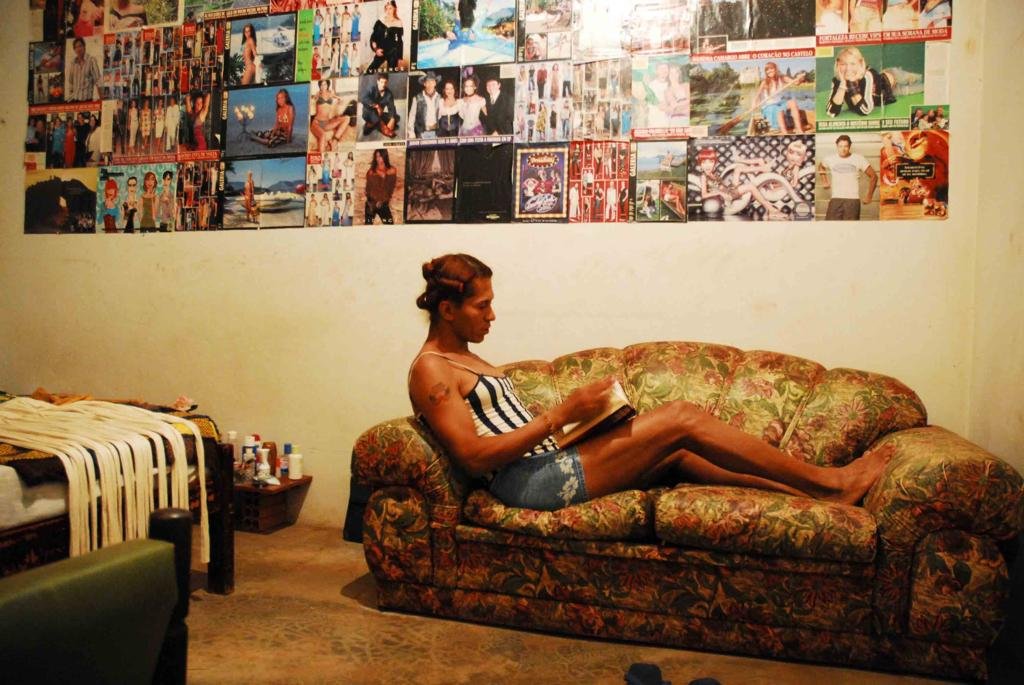 FACERES RECEBE EXPOSIÇÃO FOTOGRÁFICA QUE EXPÕE ATRAVÉS DE IMAGENS E TEXTO O COTIDIANO DAS PESSOAS LGBTQIA+