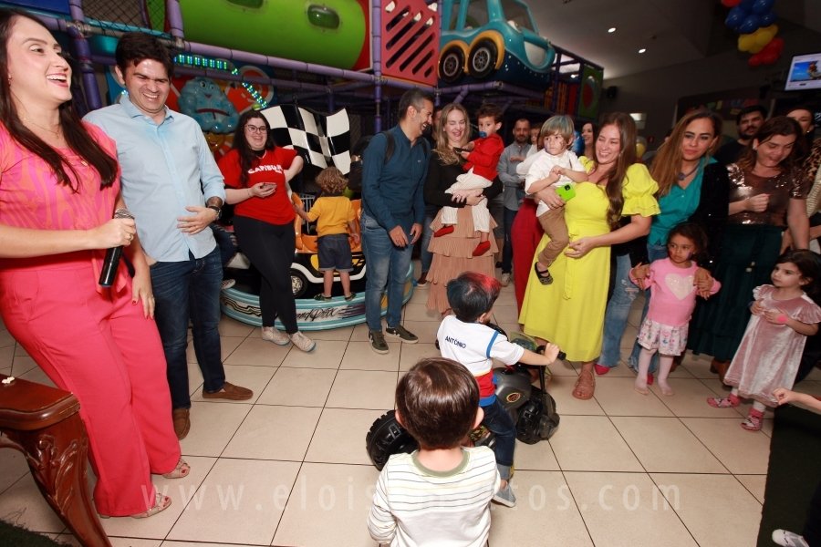 ANIVERSÁRIO DE 3 ANOS DO ANTÔNIO SIRIANI SAMARA - Eloisa Mattos