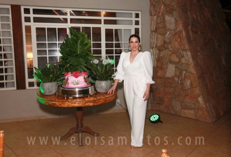resized_ELOISA MATTOS (1)