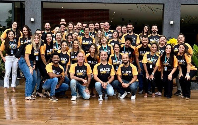 RECEITA DO HOT BEACH PARQUE & RESORTS NA BLACK WEEK CRESCE 110%