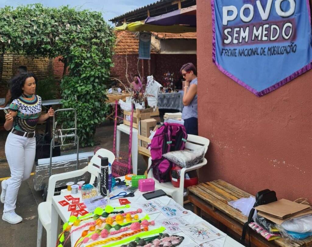 Feira de Artesãs no Centro Cultural Vasco – Opções de Presentes para Natal e Ano Novo