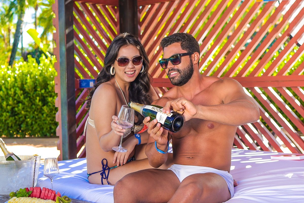 PELA 1ª VEZ, HOT BEACH PAQUE & RESORTS ABRE REVEILLON PARA NÃO-HÓSPEDES