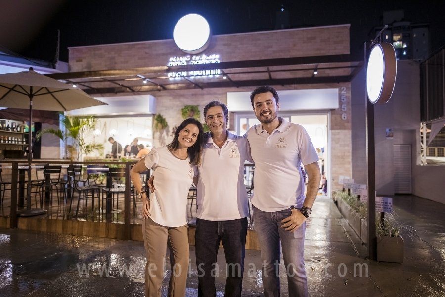 ESPAÇO CATÓLICO SÃO BENTO, COMPLETA UM ANO DE SUCESSO EM SÃO JOSÉ DO RIO PRETO E JÁ TEM SUA PRIMEIRA FRANQUIA INAUGURADA EM CAMPINAS. - Eloisa Mattos