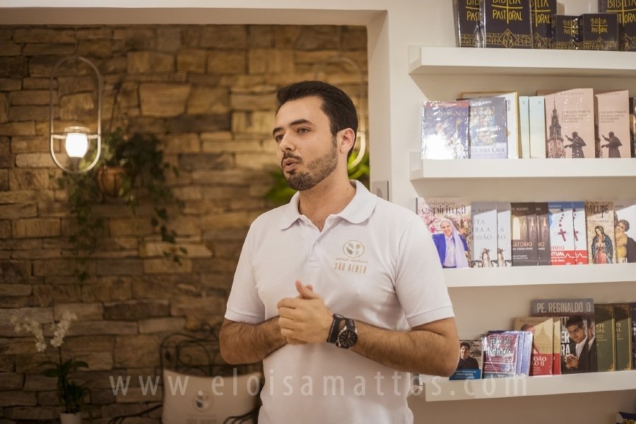 ESPAÇO CATÓLICO SÃO BENTO, COMPLETA UM ANO DE SUCESSO EM SÃO JOSÉ DO RIO PRETO E JÁ TEM SUA PRIMEIRA FRANQUIA INAUGURADA EM CAMPINAS. - Eloisa Mattos