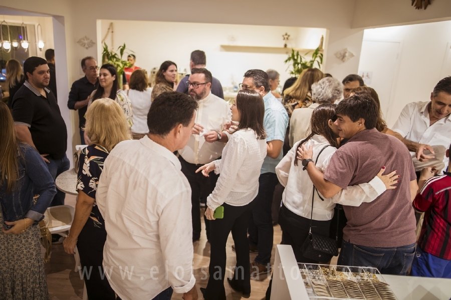 ESPAÇO CATÓLICO SÃO BENTO, COMPLETA UM ANO DE SUCESSO EM SÃO JOSÉ DO RIO PRETO E JÁ TEM SUA PRIMEIRA FRANQUIA INAUGURADA EM CAMPINAS. - Eloisa Mattos